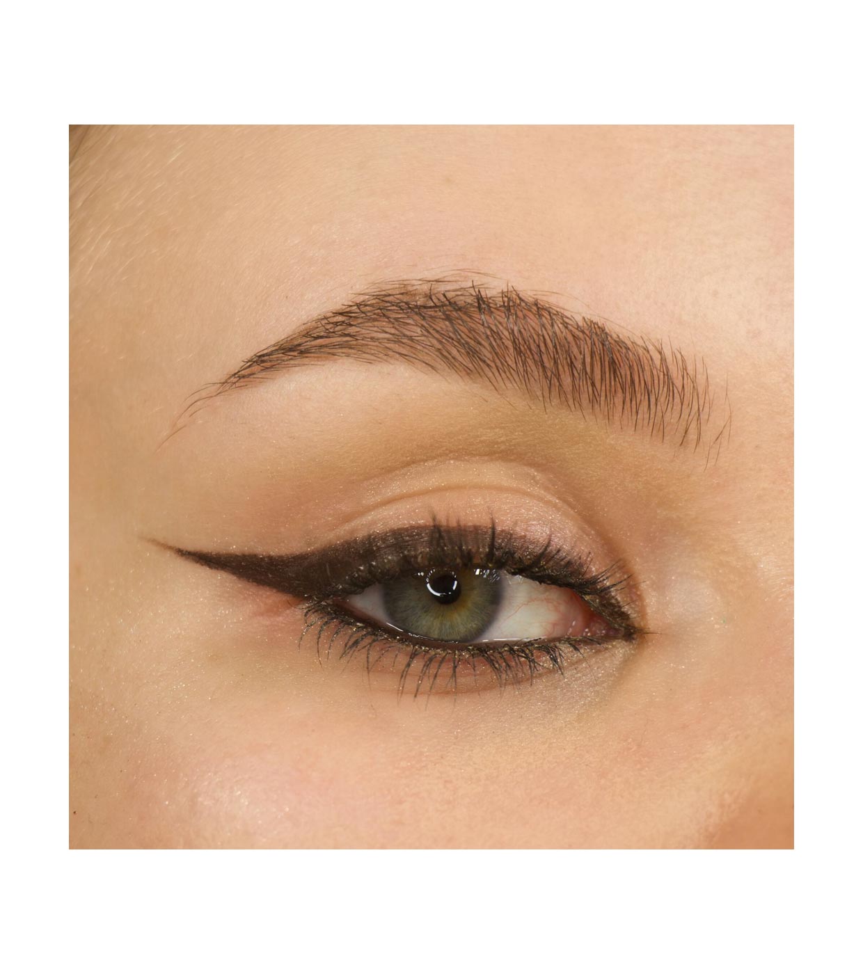 Revolution - Delineador de Olhos Streamline Waterline Eyeliner Pencil - Brown