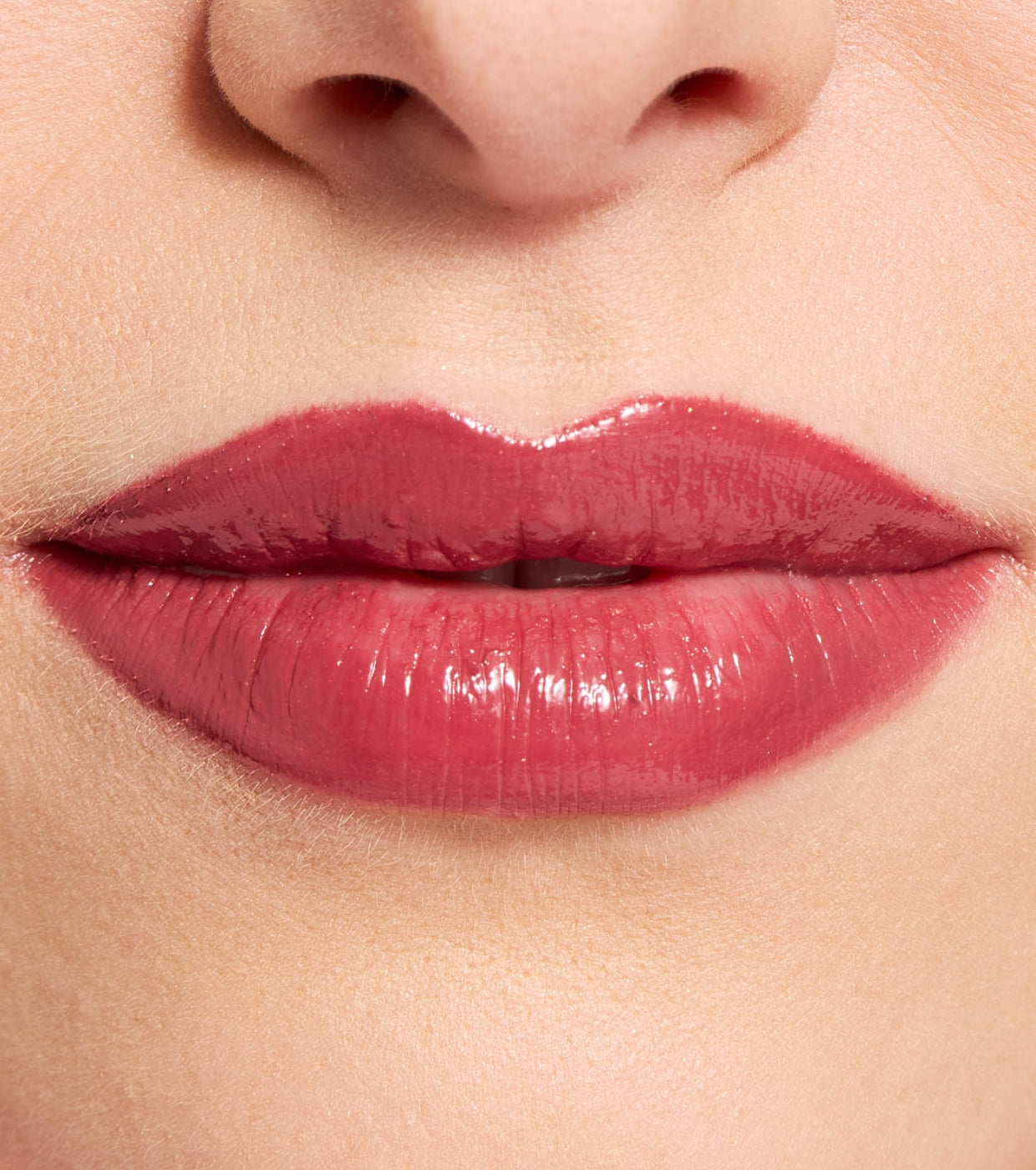Makeup Revolution - Rossetto Pout Lip Gloss Stick - Sugar Plum Malva