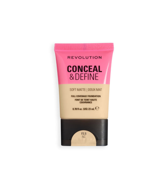 Makeup Revolution - Base de maquillaje Conceal & Define Soft Matte - F2.5NC