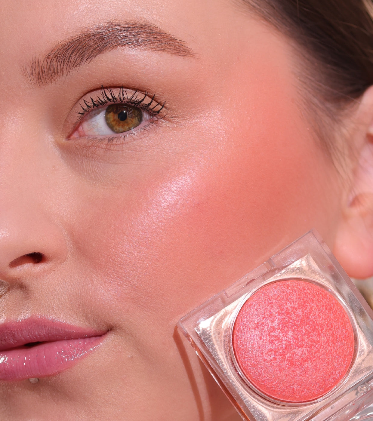 Revolution - Colorete Beam Bright - Peach Pop