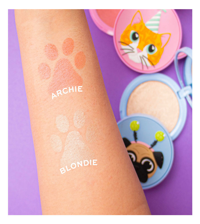 I Heart Revolution - *Party Pets* - Iluminador em Pó Disco Dogs - Blondie