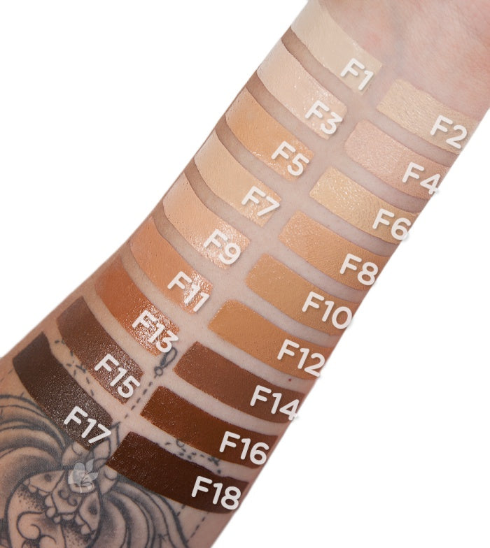 Makeup Revolution - Fondotinta in Stick Fast Base - F9