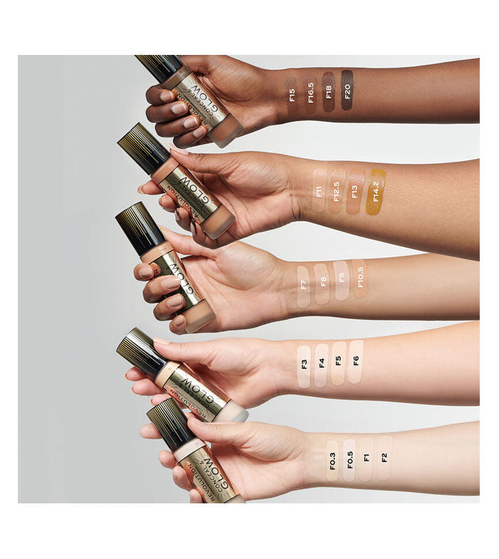Revolution - Fondotinta Conceal & Glow - F18