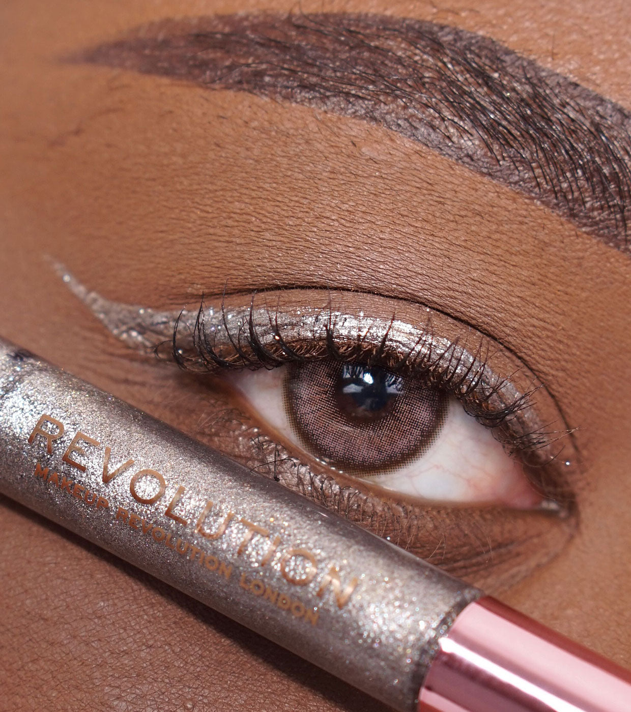 Revolution - Eyeliner Liquido Super Flick - Silver
