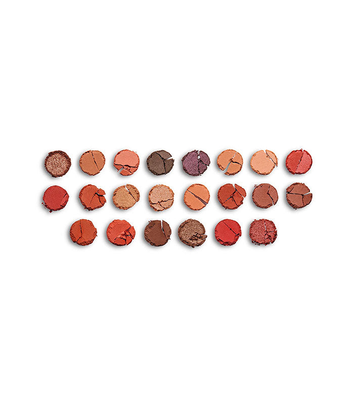 Revolution - Paleta de Sombras x Dana Altuwarish